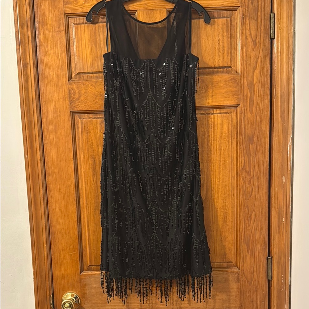 New w/o Tags, never worn David Meister Flapper Style Black Mini Dress